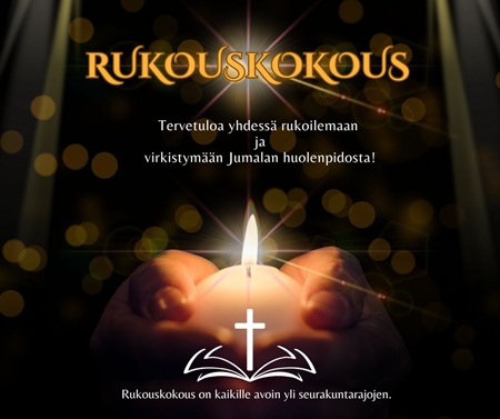Mustalla taustalla palava kynttilä kämmenillä ja tapahtuman otsaketiedot.